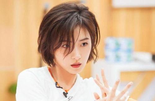 万茜自爆一年潜七次 911爆料,一年潜入911现场七次，揭秘幕后故事