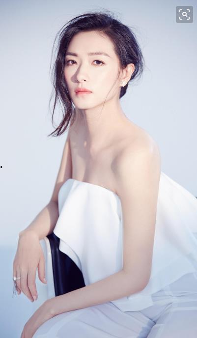 万茜自爆一年潜七次 911爆料,一年潜入911现场七次，揭秘幕后故事